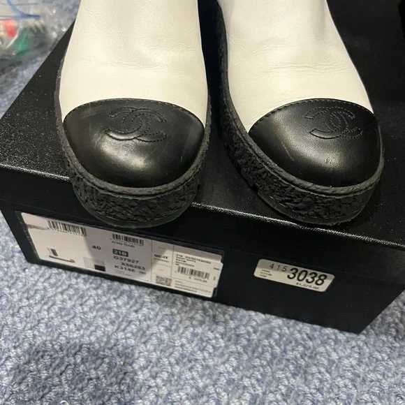 Authentic Chanel booties, worn once , logos on it perfect condition ! - Picture 2 of 11